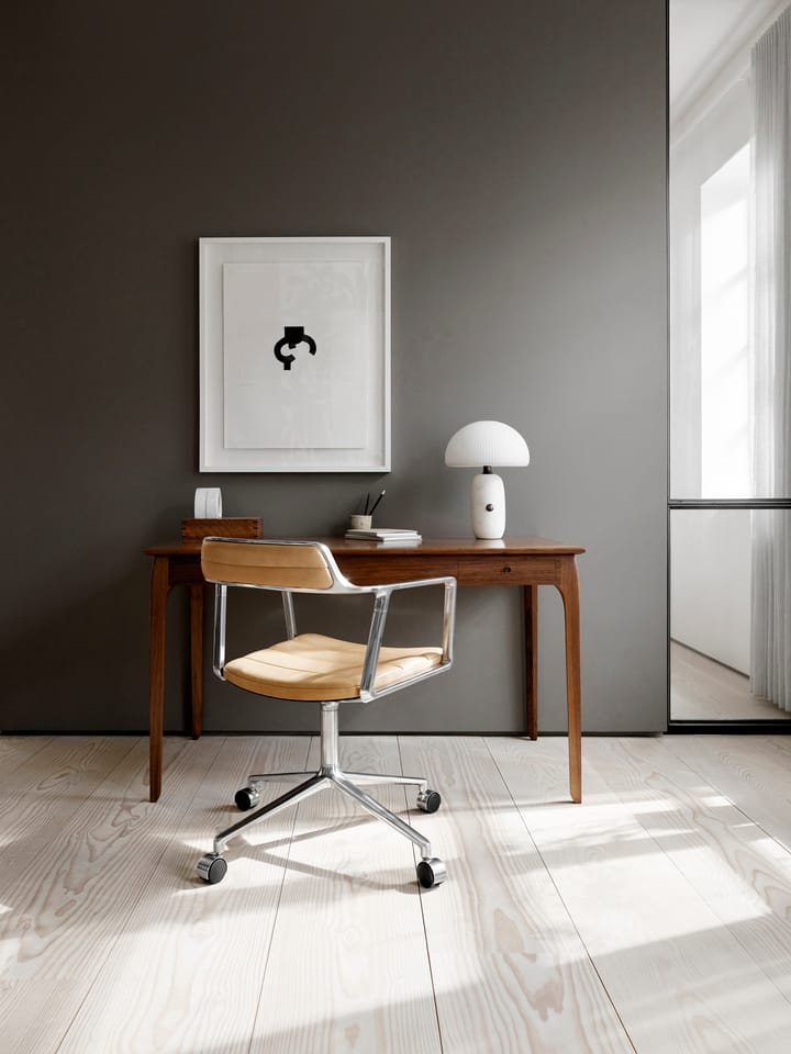 Vipp452 Swivel kontorsstol med hjul - Pol. aluminium-sand leather - Vipp