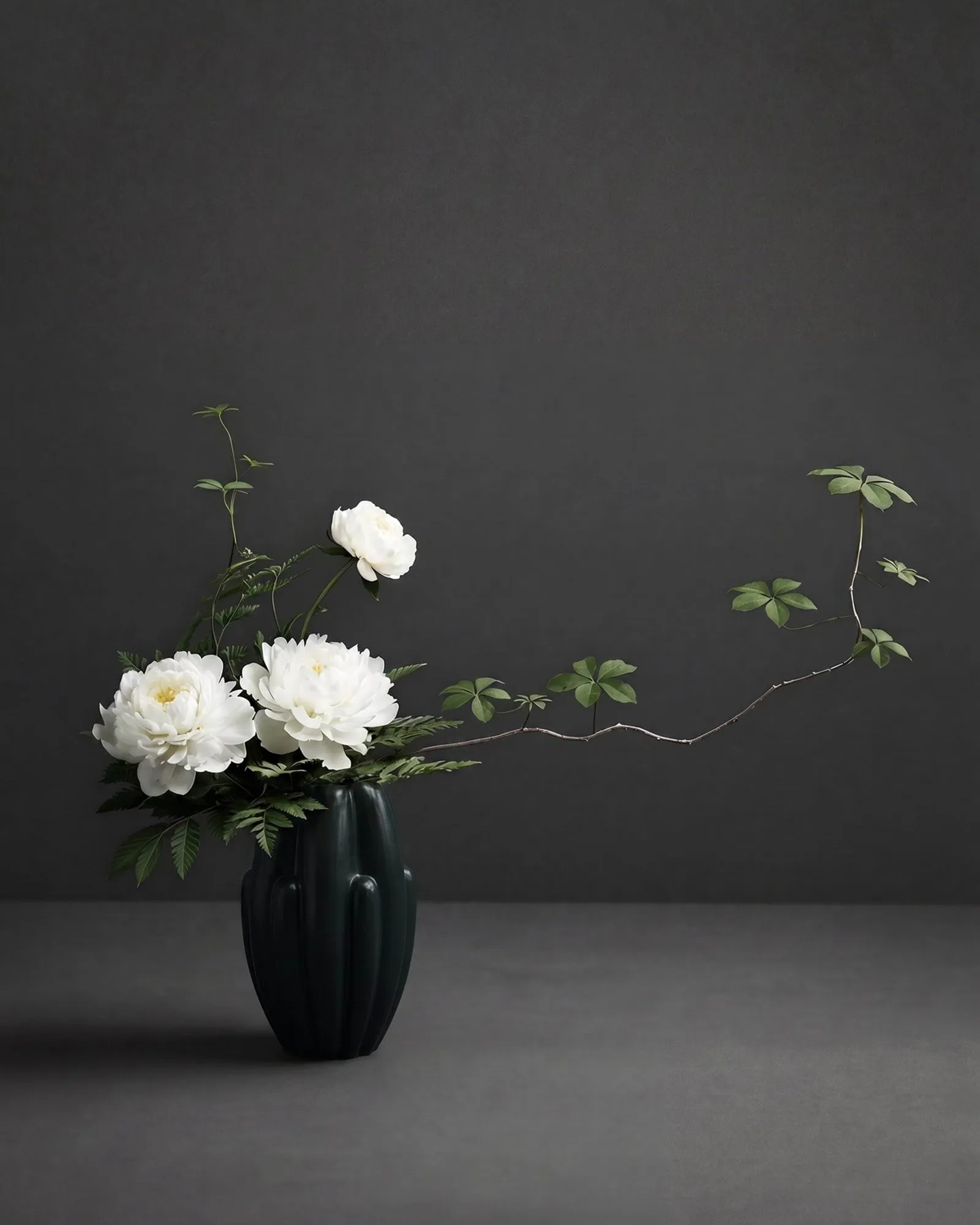 Bloom slim vas mini 34x19,5 cm, Dark green 101 Copenhagen