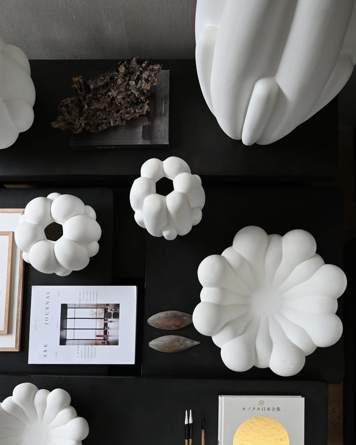 Bloom Tray skål medio Ø28,5 cm, Bone white 101 Copenhagen
