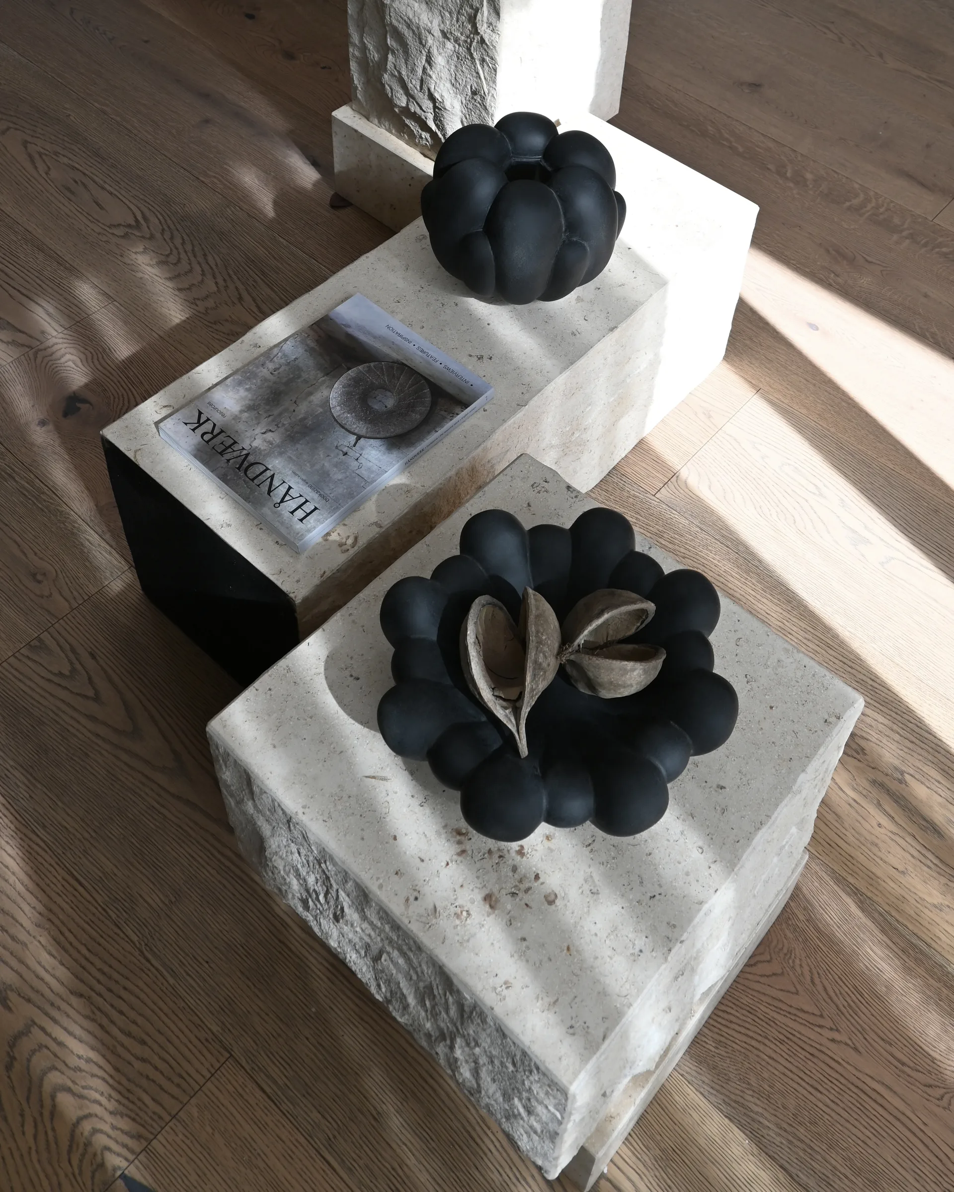 Bloom vas petit 22,5x24 cm, Black 101 Copenhagen