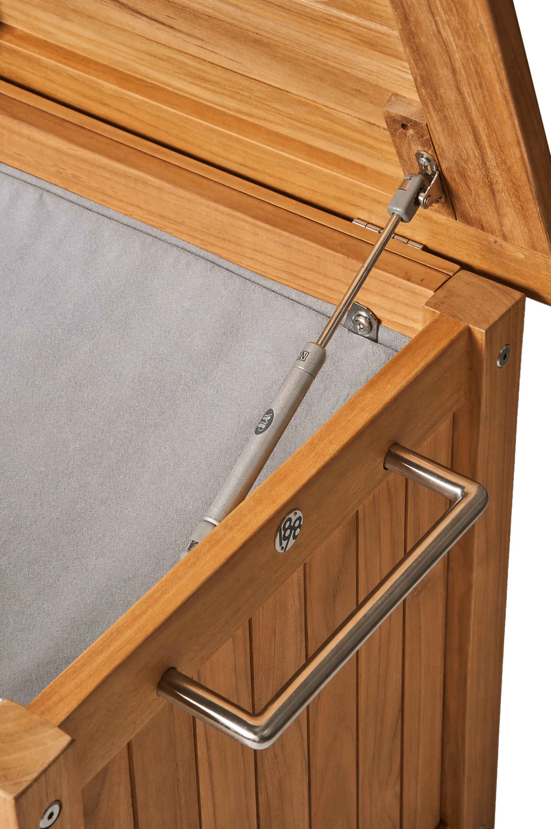 Bjärknäs dynbox med hjul S 130x50x60 cm, Teak 1898