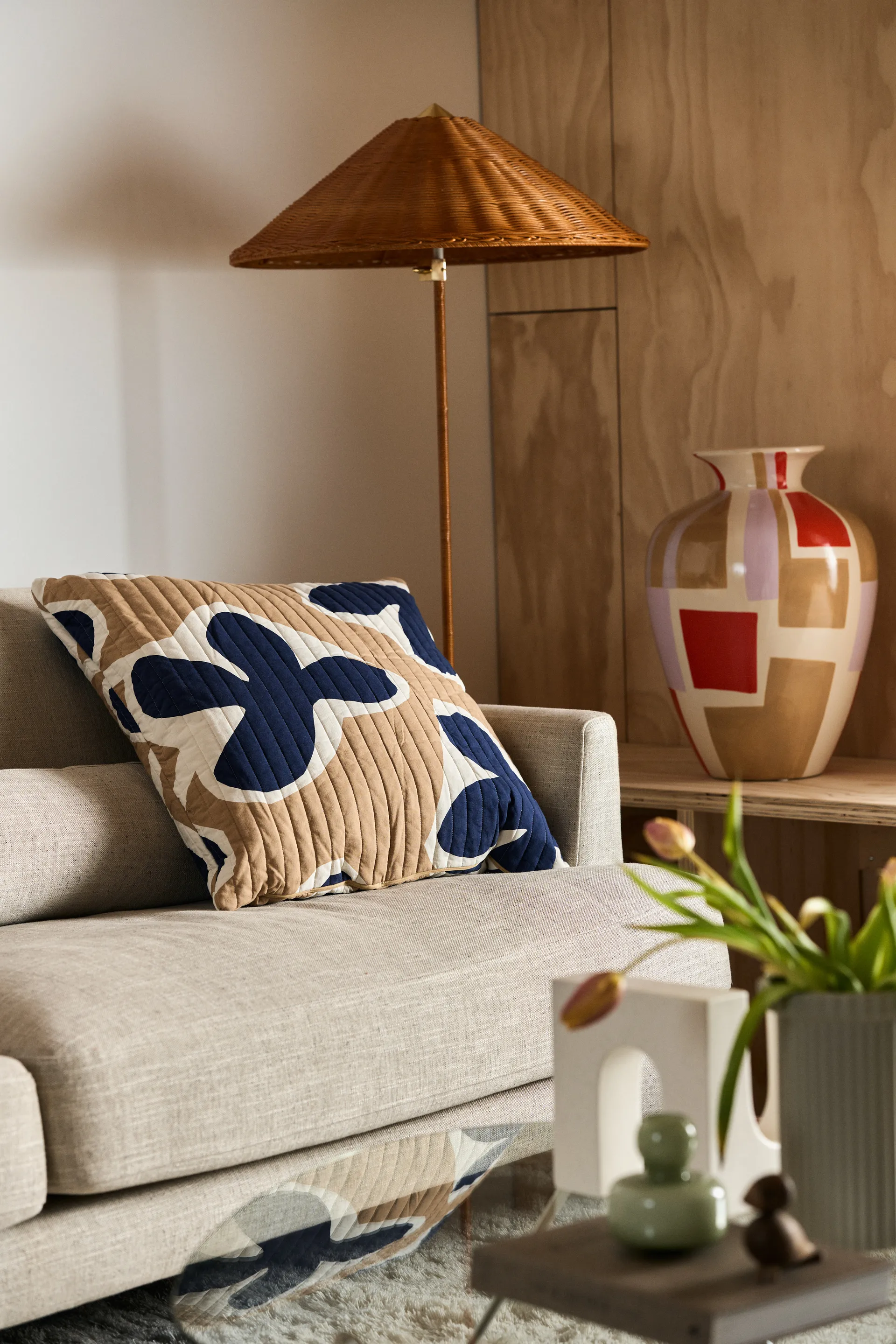 Bredhult soffa 3-sits, Bern 0341 beige-vitoljad ek 1898