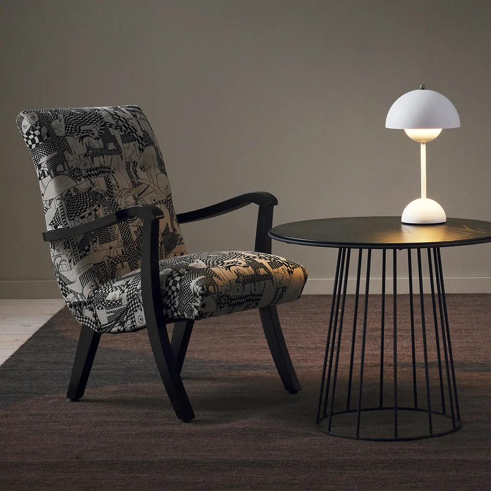 Kalle barnfåtölj, Frösö handtryck-svartbetsad 1898