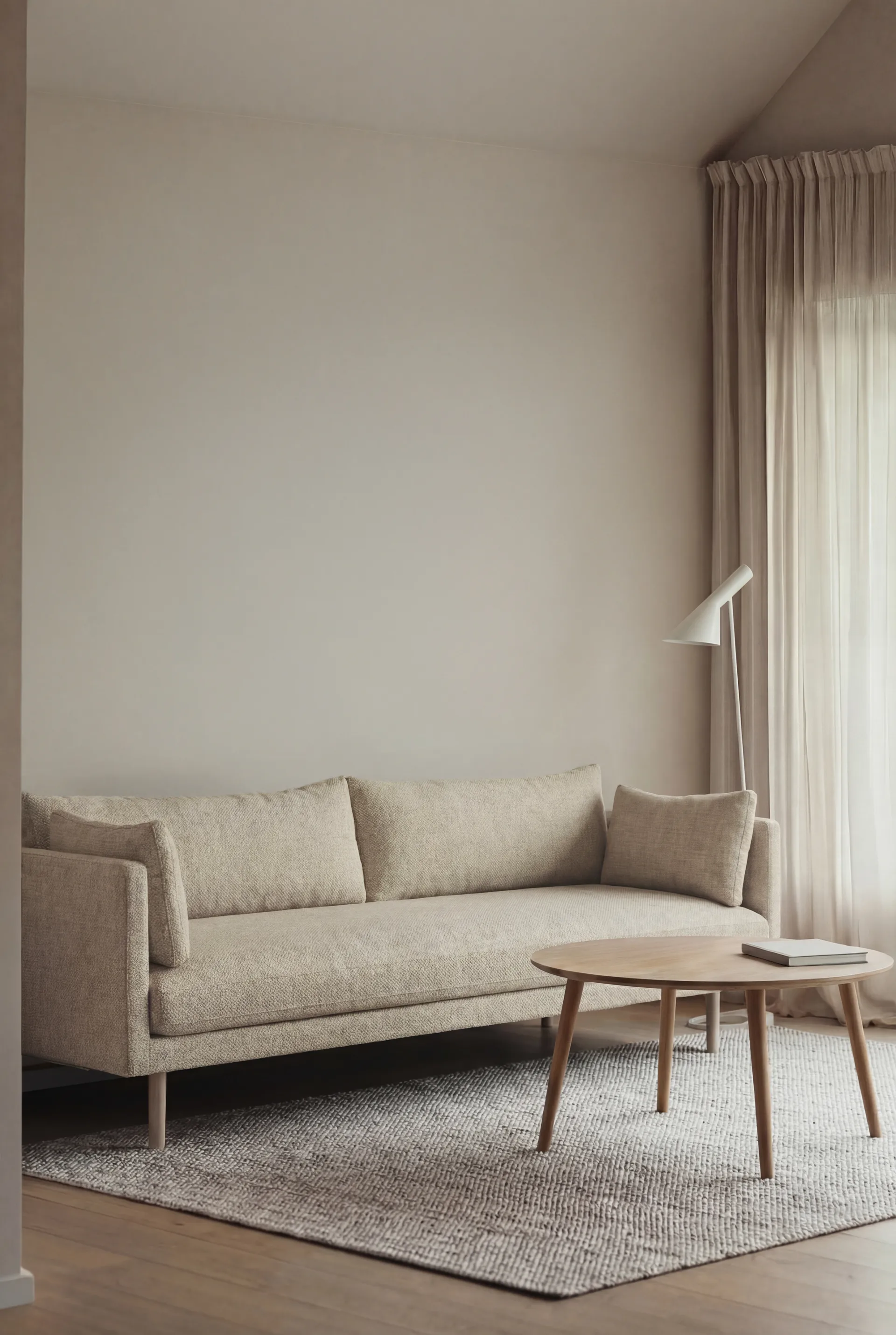 Linnevik soffa, Bern Beige 0341-vitoljad ek, 4-sits, utan kappa 1898