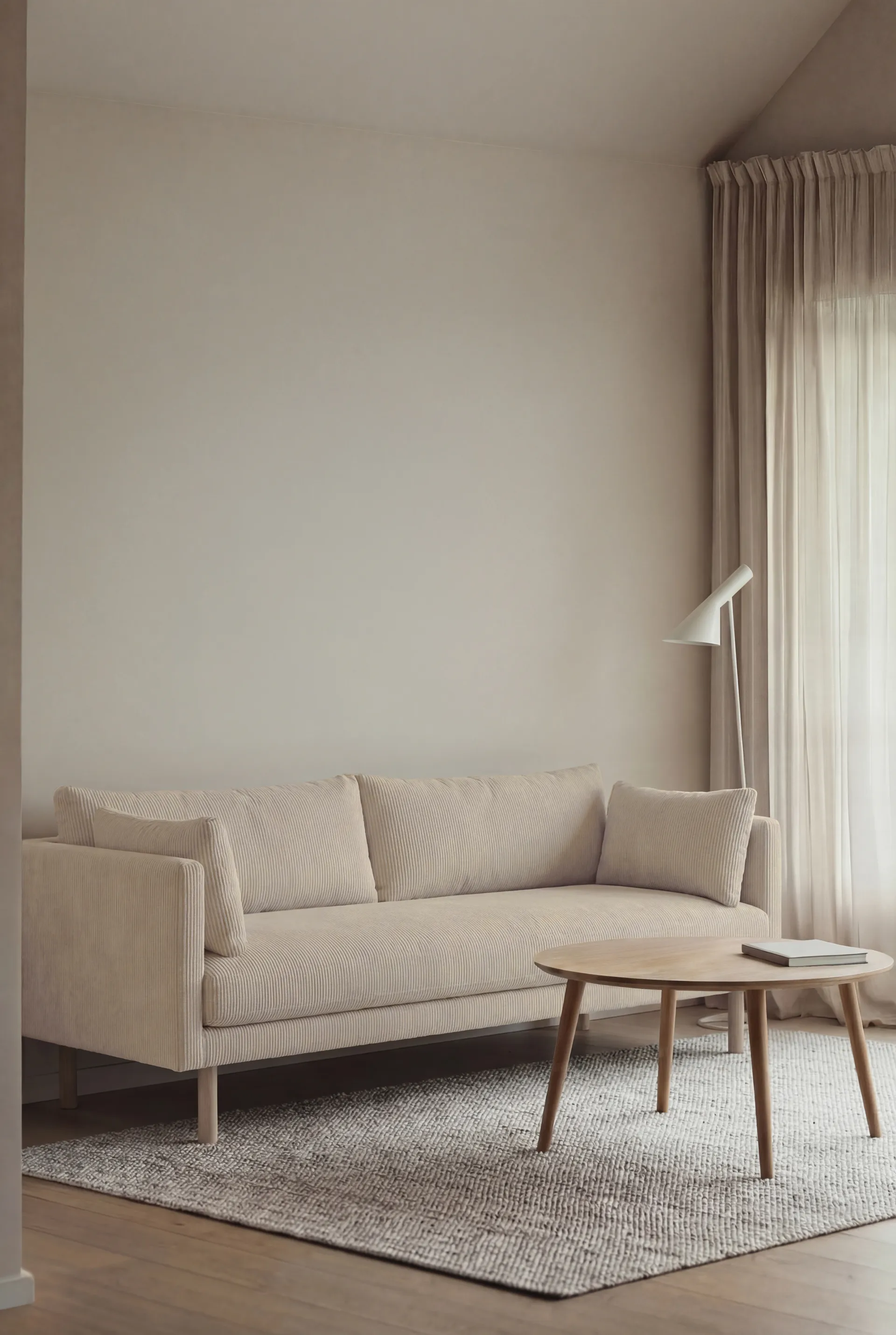 Linnevik soffa, Jump Beige 1956-vitoljad ek, 3-sits 1898