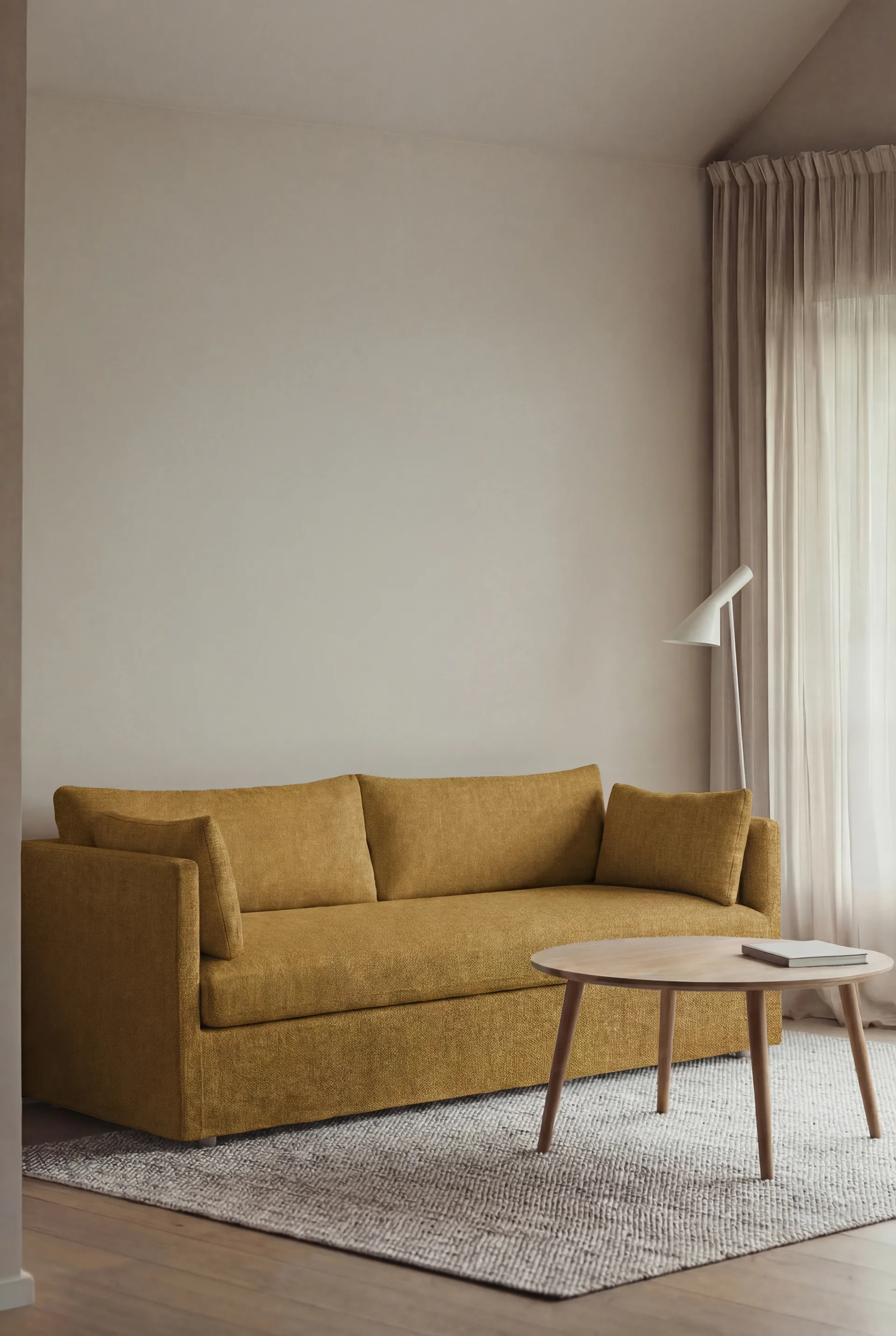 Linnevik soffa, Luiza Mustard 3972-vitoljad ek, 3-sits, med kappa 1898