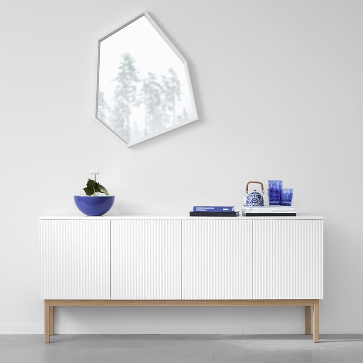 Beam sideboard - vit lack, stativ i oljad ek - A2