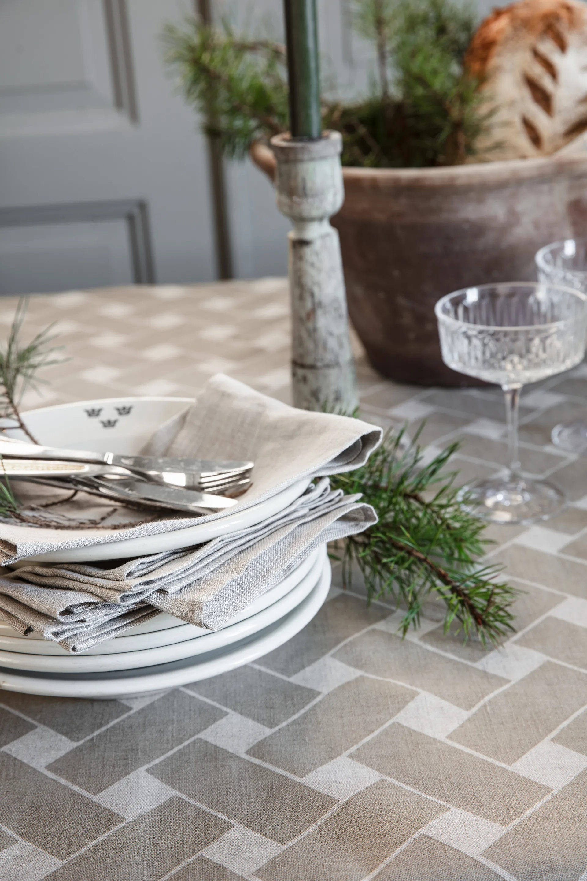 Korg XL bordsduk 145x250 cm, Natur-taupe Almedahls