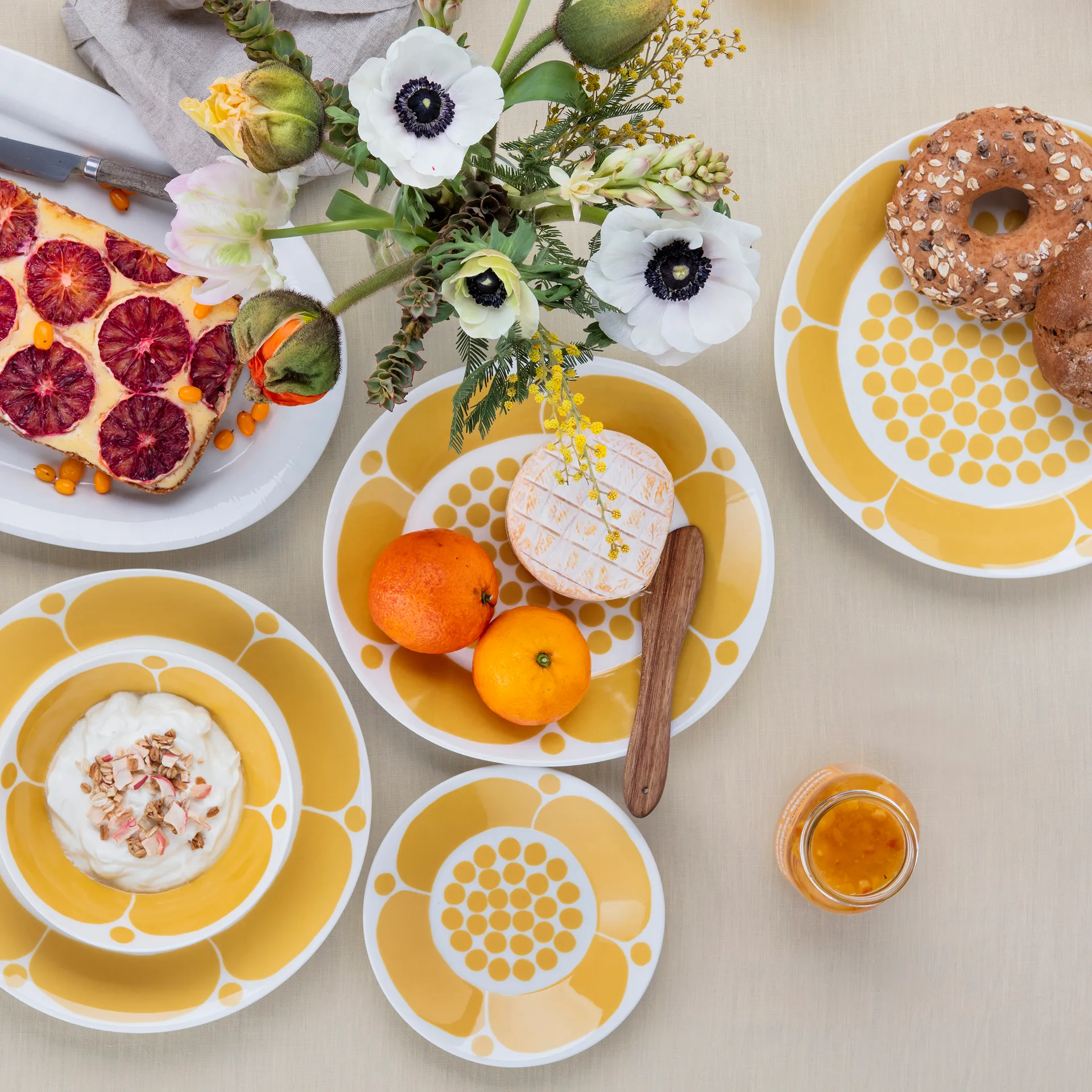 Sunnuntai tallrik, Gul, Ø21 cm Arabia