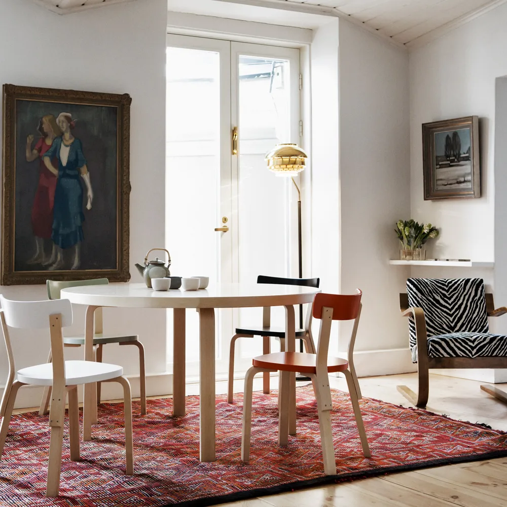 69 stol, Svart-Björkstativ Artek