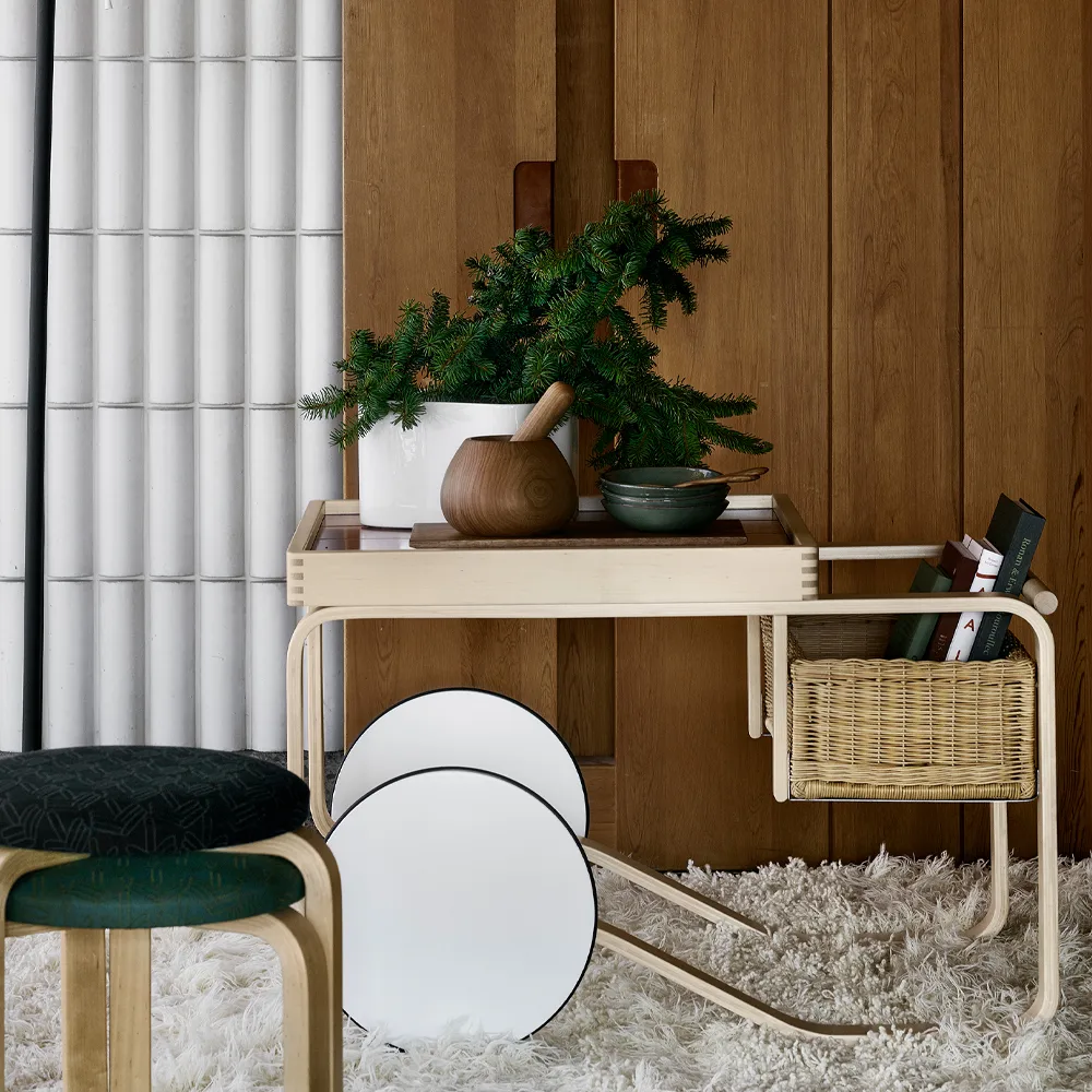 900 tevagn, Vit kakel-Korg i rotting Artek