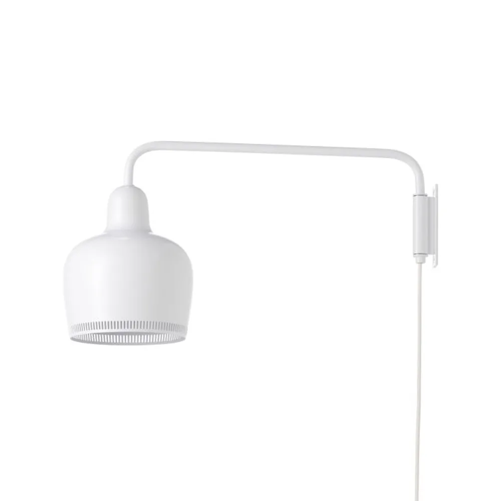 A330S Golden Bell vägglampa, Vit Artek
