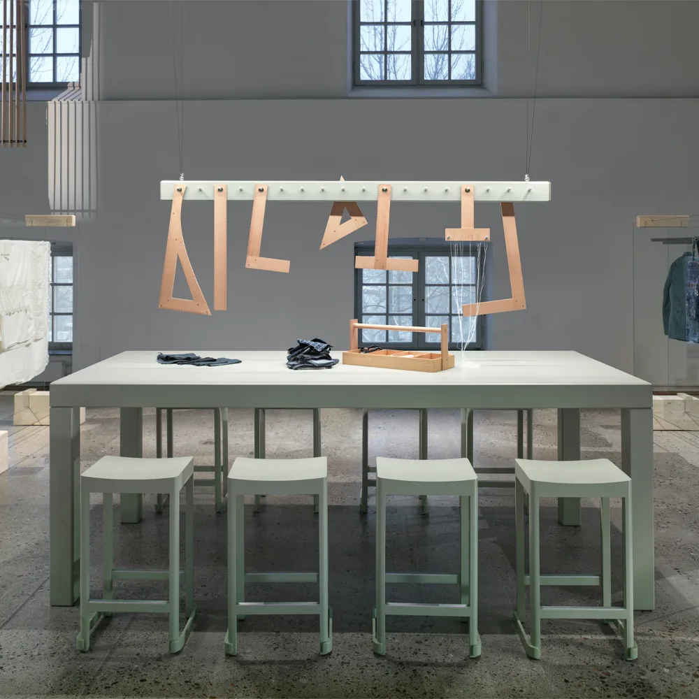 Atelier barpall, Svartlackerad björk-H65 cm Artek