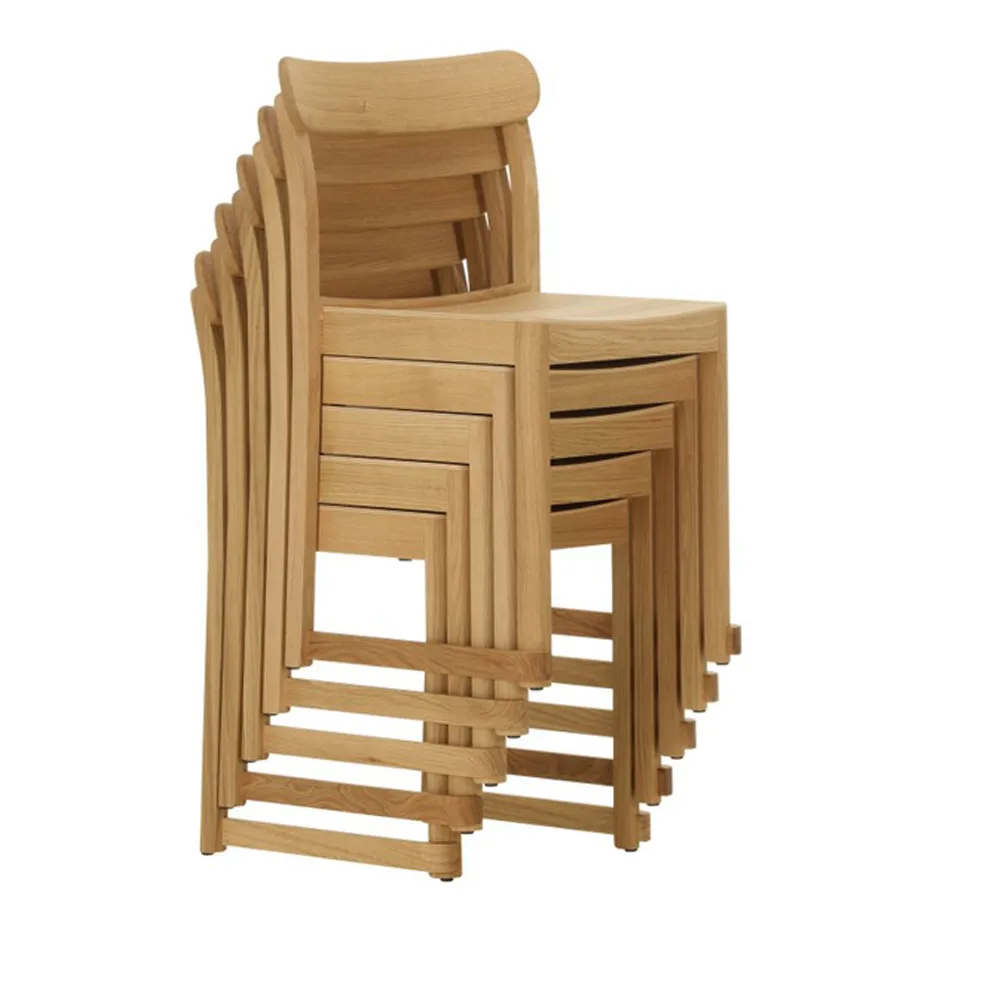 Atelier stol, Klarlackerad ask Artek