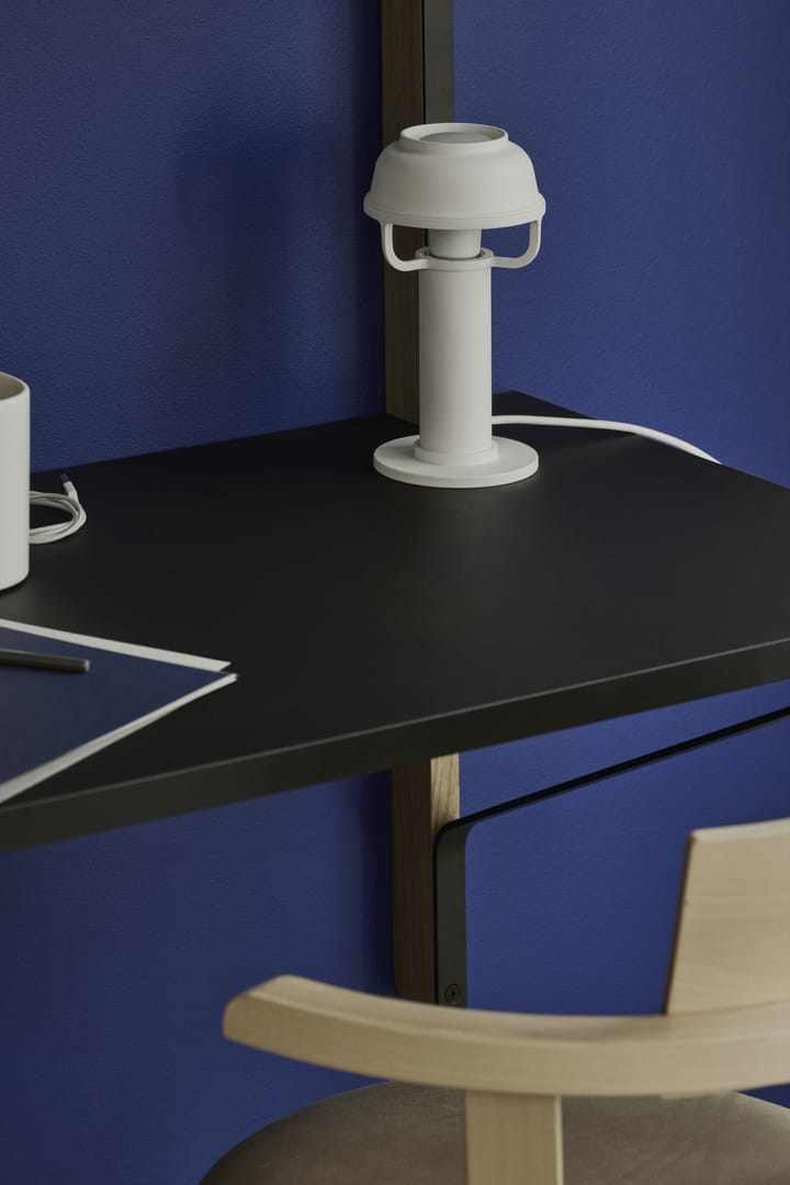 Kori bordslampa, Vit Artek