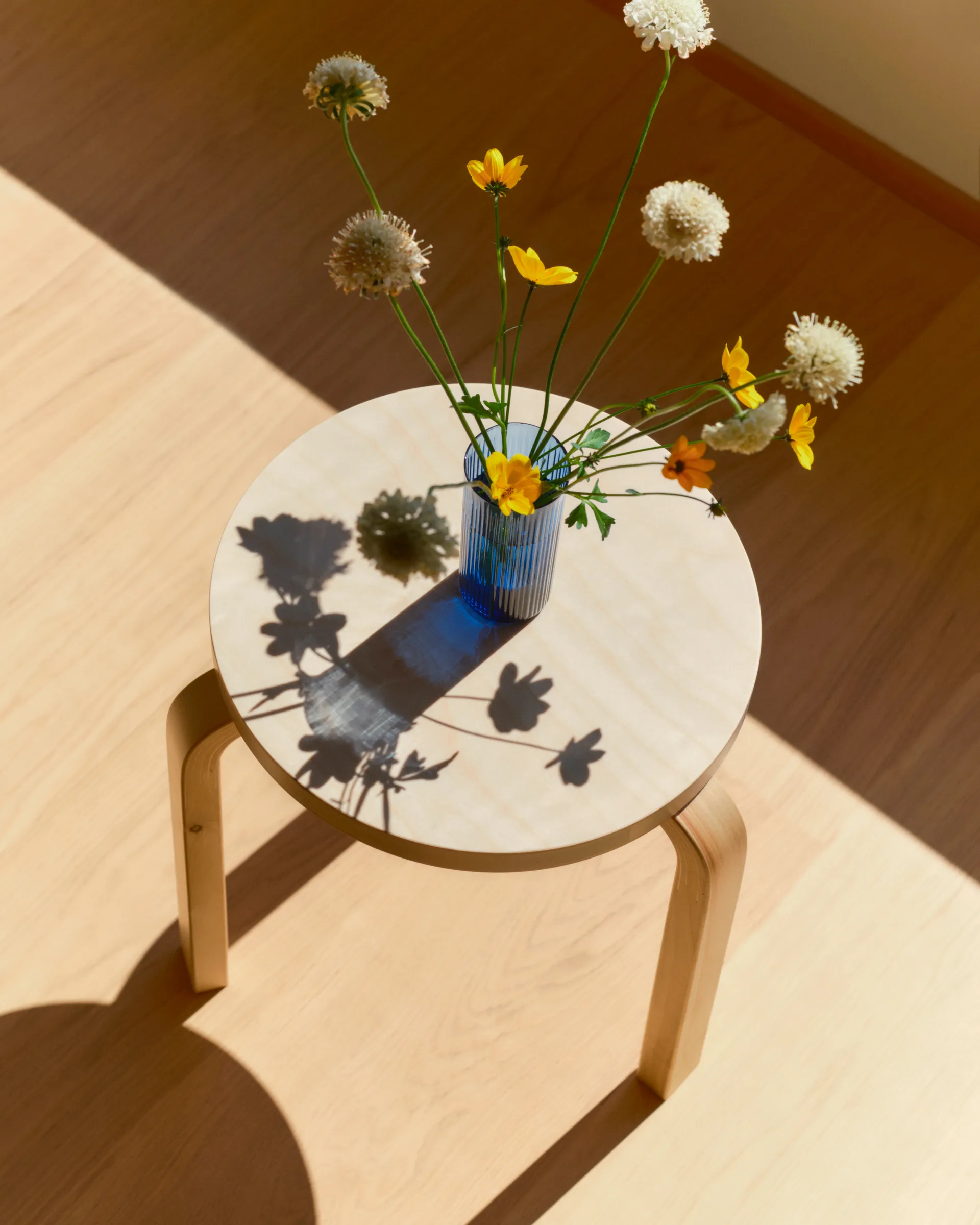 Stool 60 Villi rund pall jubileumsutgåva 90 år, Björk, Ø38x44 cm Artek