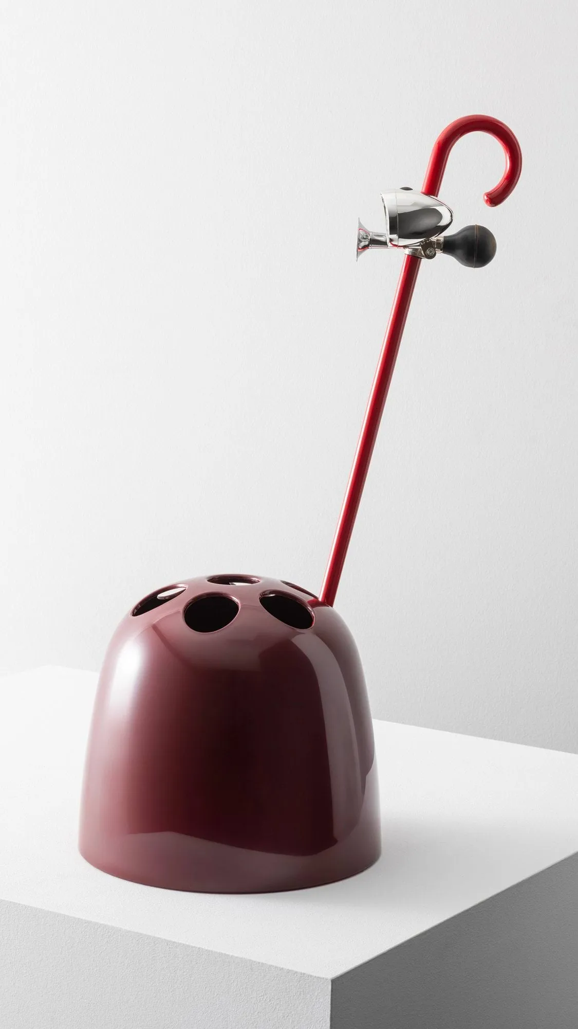 Dedalo parplyställ, Ruby red Artemide
