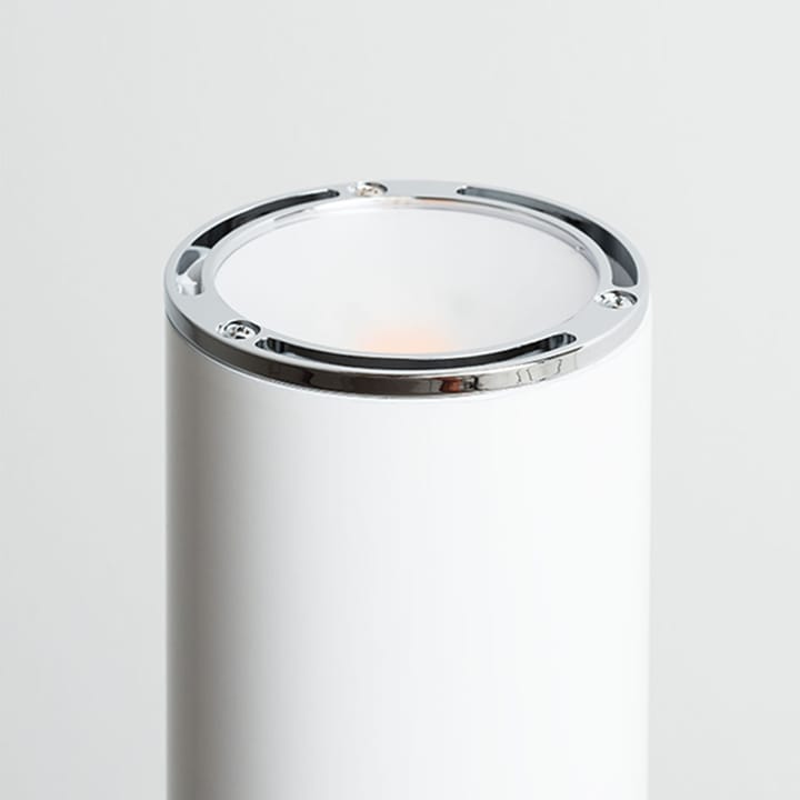 Ilio golvlampa - Glossy white - Artemide