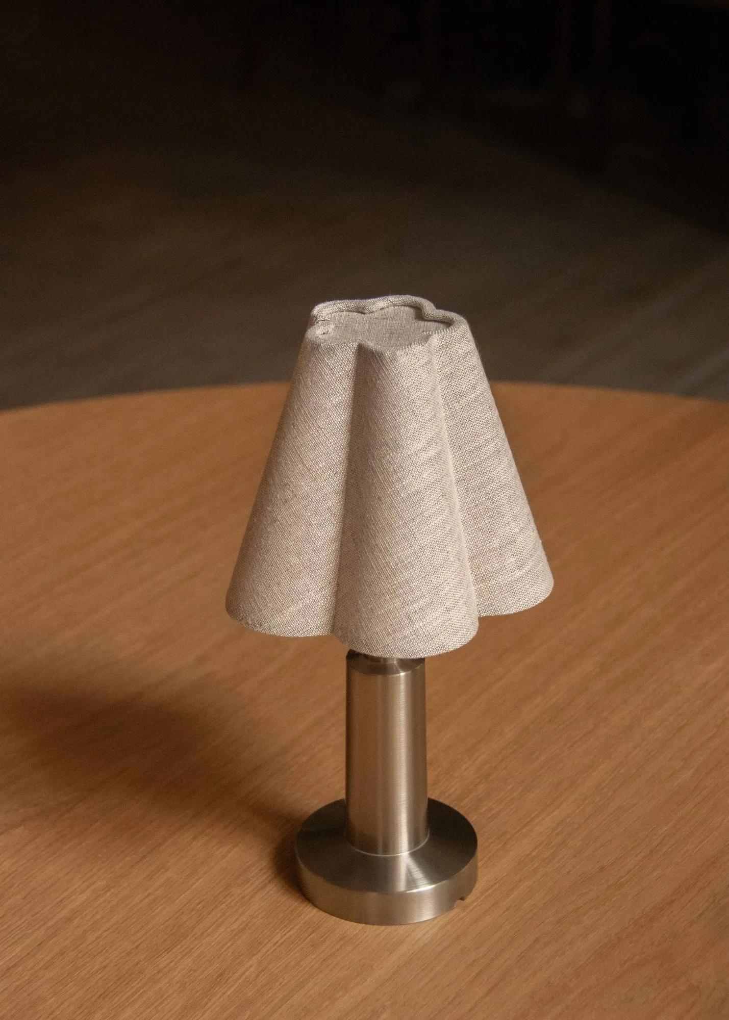 Admiral portabel bordslampa, Chrome-linen, 27 cm Audo Copenhagen