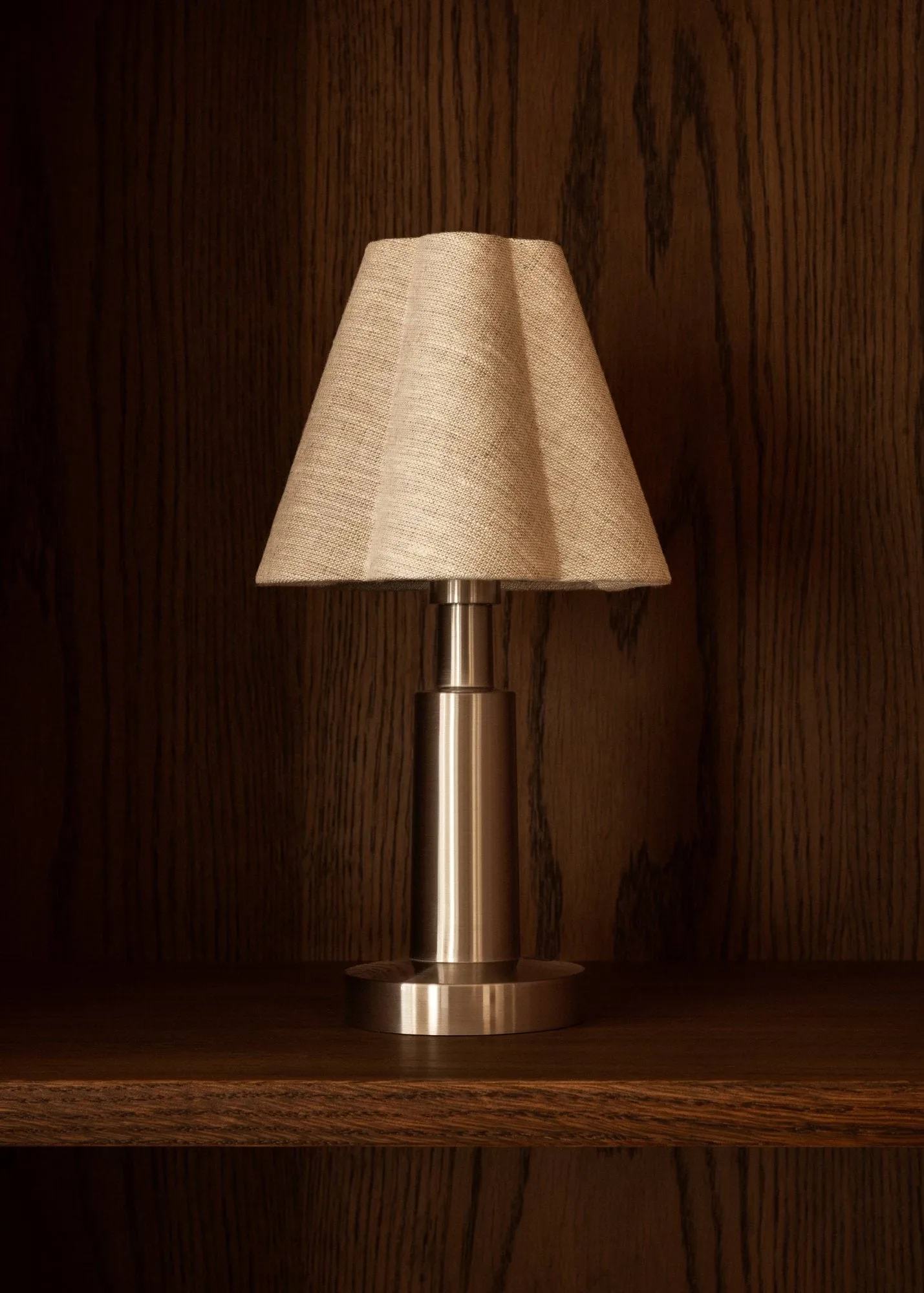 Admiral portabel bordslampa, Chrome-linen, 27 cm Audo Copenhagen