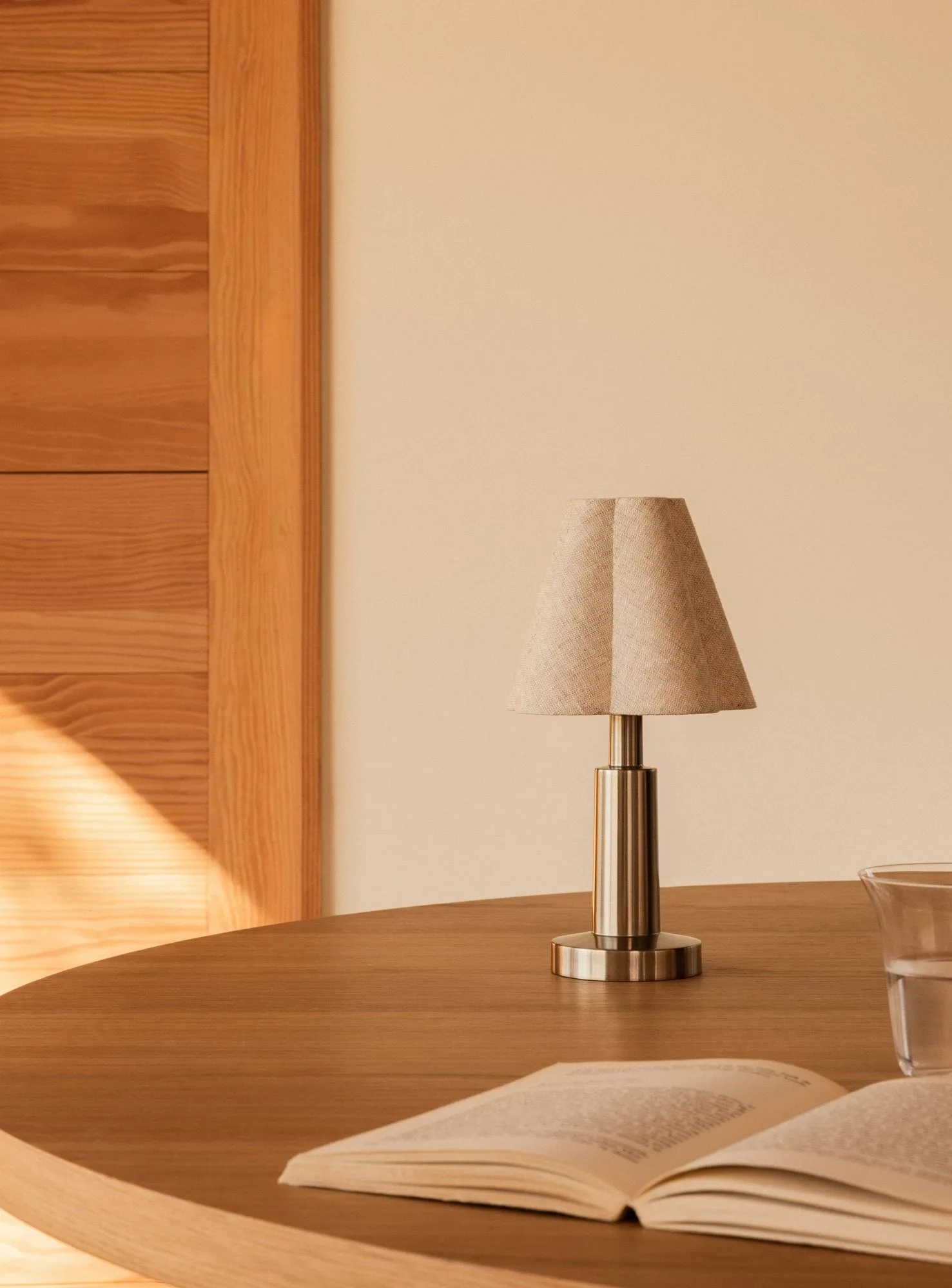 Admiral portabel bordslampa, Chrome-linen, 27 cm Audo Copenhagen