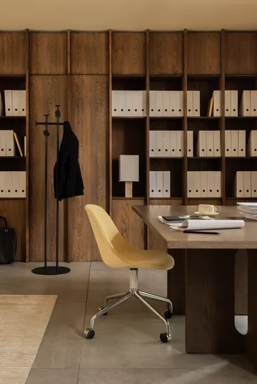 Afteroom klädhängare golv - Black - Audo Copenhagen