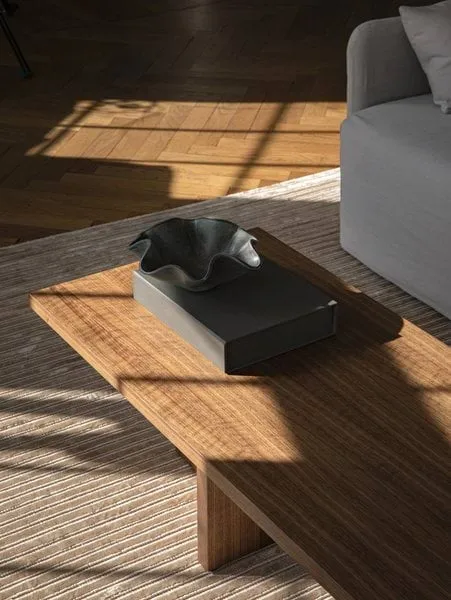 Androgyne loungebord, Walnut Audo Copenhagen