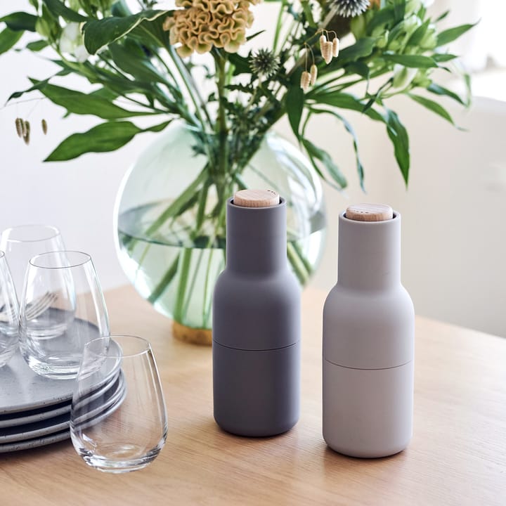 Bottle grinder kryddkvarn 2-pack special edition, concrete-feather (trälock) Audo Copenhagen