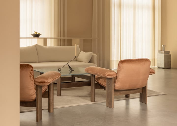 Brasilia fåtölj low back, Dark oak-Avalon 012 Audo Copenhagen