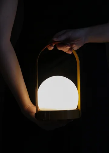 Carrie portabel bordslampa - Golden brown - Audo Copenhagen