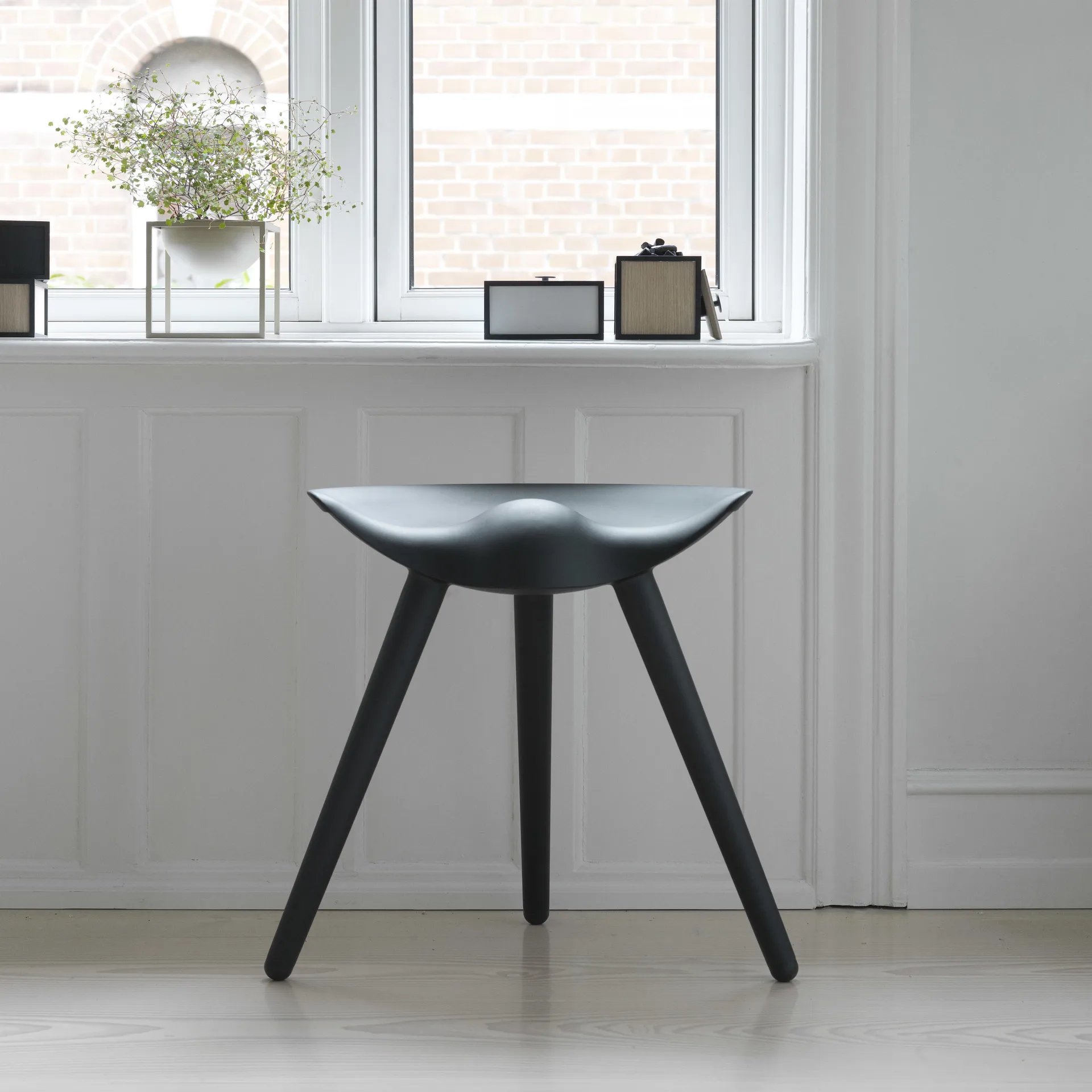 Frame 10 box med lock, ek Audo Copenhagen