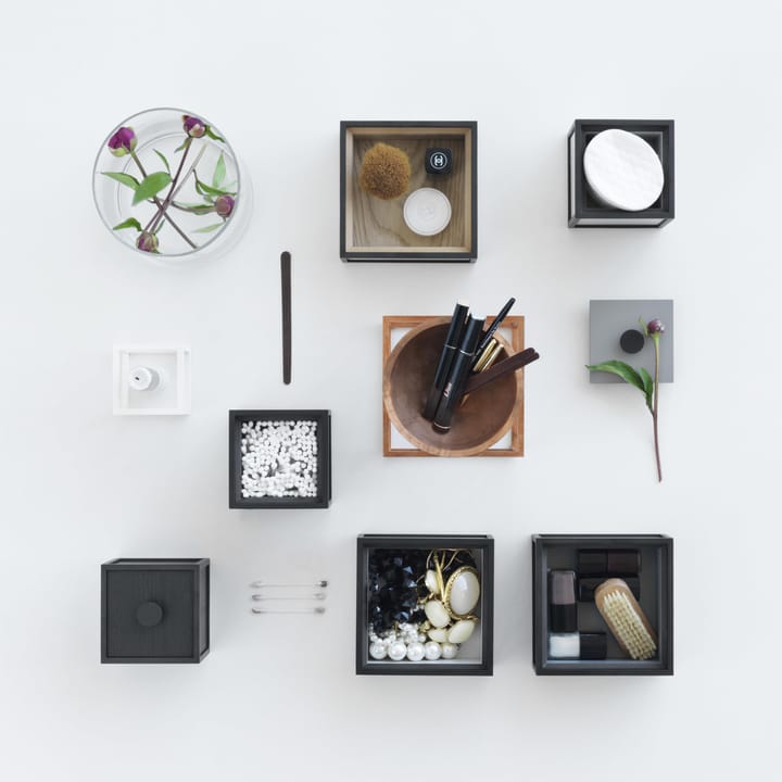 Frame 10 box med lock, svartbetsad ask Audo Copenhagen
