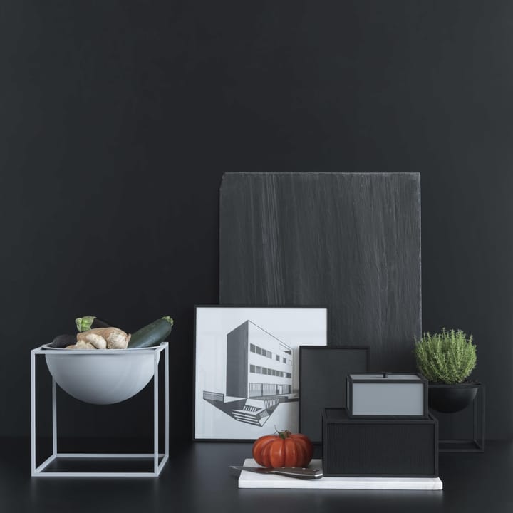 Frame 20 box med lock, svartbetsad ask Audo Copenhagen
