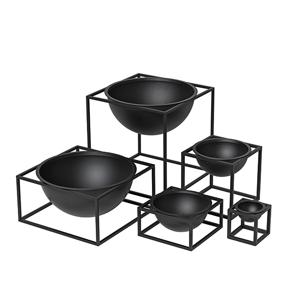 Audo / byLassen Kubus ボウル、S、黒 Kubus Bowl Centerpiece – Danish Design Store