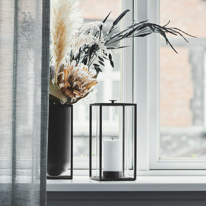 Light'In ljuslykta mellan, Svart Audo Copenhagen