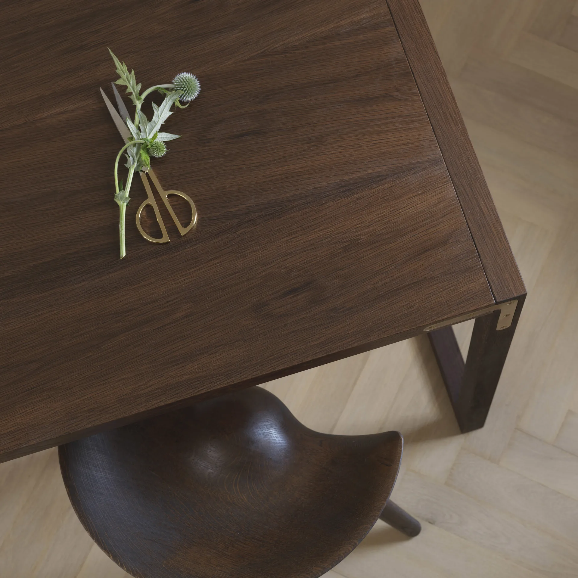 ML42 barstol 77 cm, Brunoljad ek-stål Audo Copenhagen