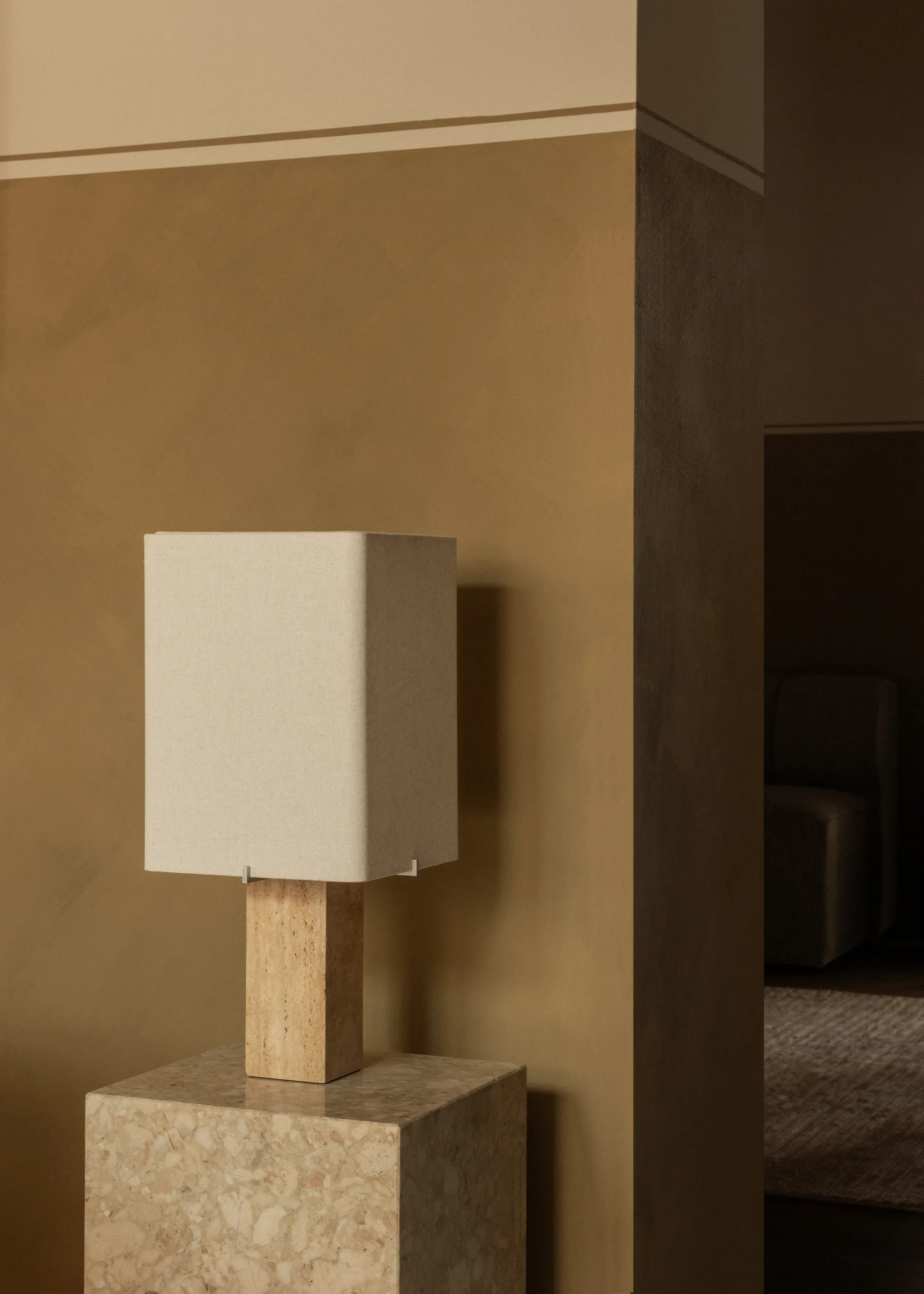 Nonna bordslampa 49 cm, Travertine-sand Audo Copenhagen