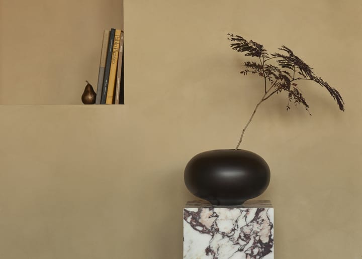 Plinth Pedestal piedestal 30x30x75 cm, Calacatta Viola Audo Copenhagen