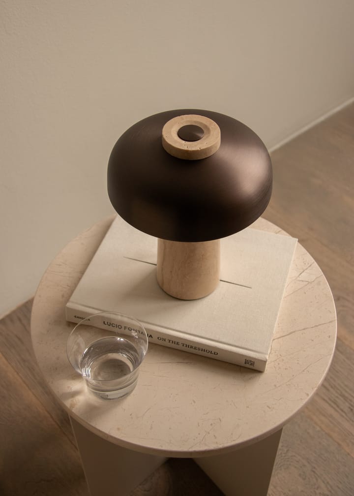 Reverse portabel bordslampa 24,5 cm, Travertine-bronzed aluminium Audo Copenhagen