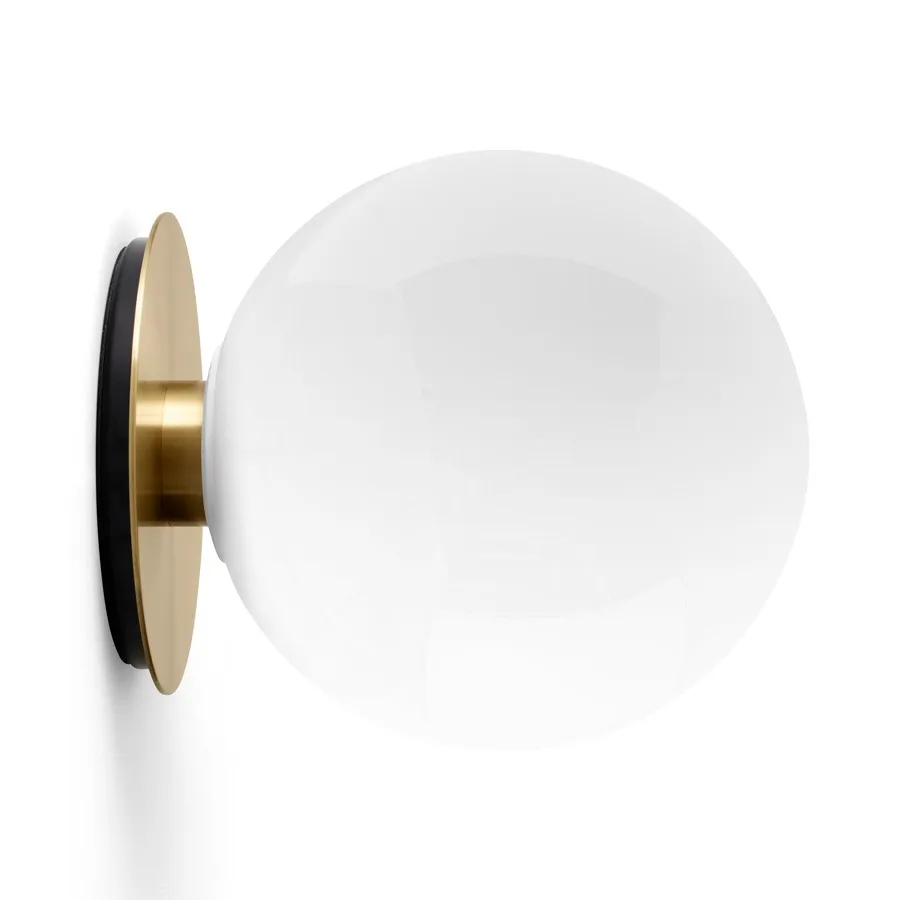 TR bord/vägglampa mässing, Blankt opalglas Audo Copenhagen