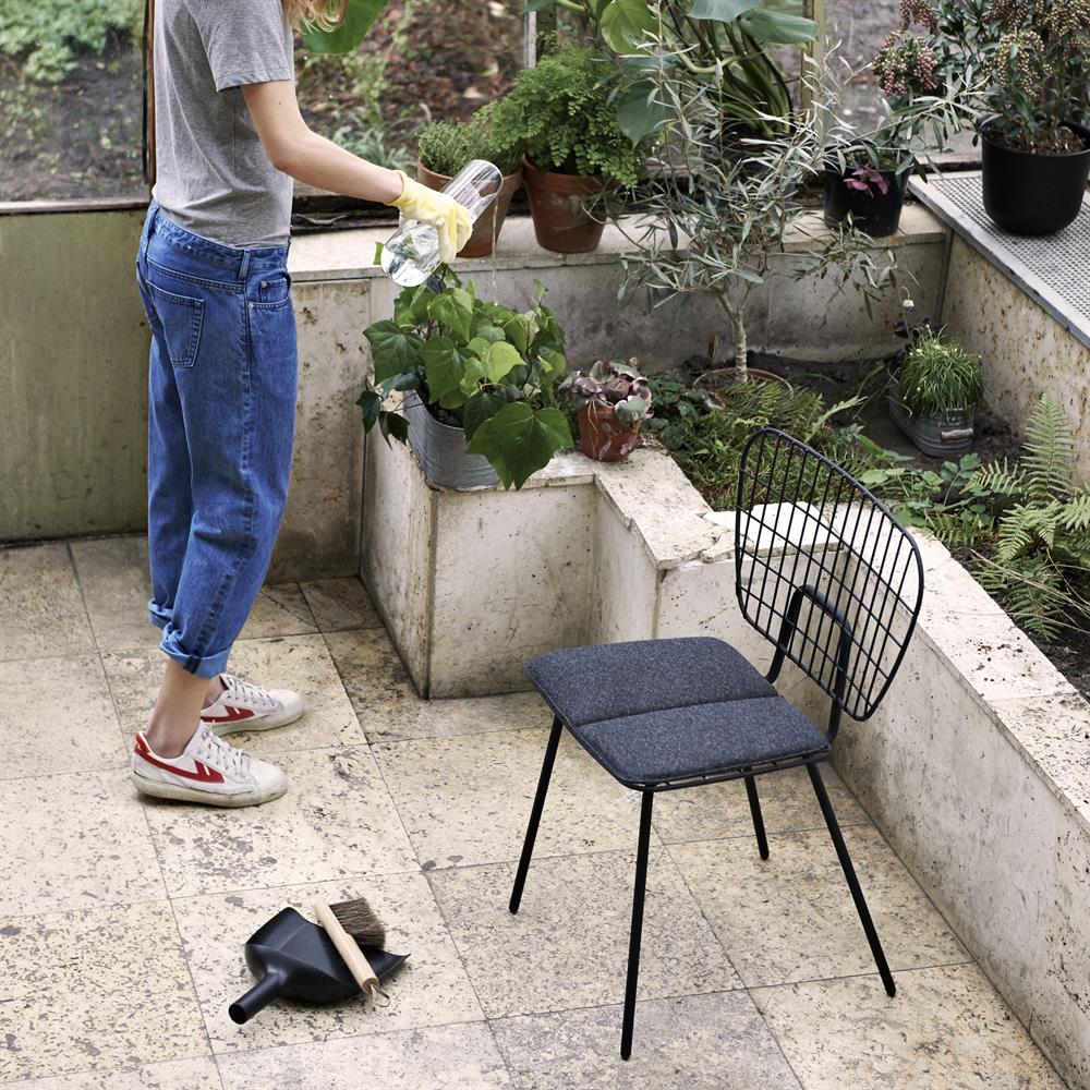 WM String matstol, svart Audo Copenhagen