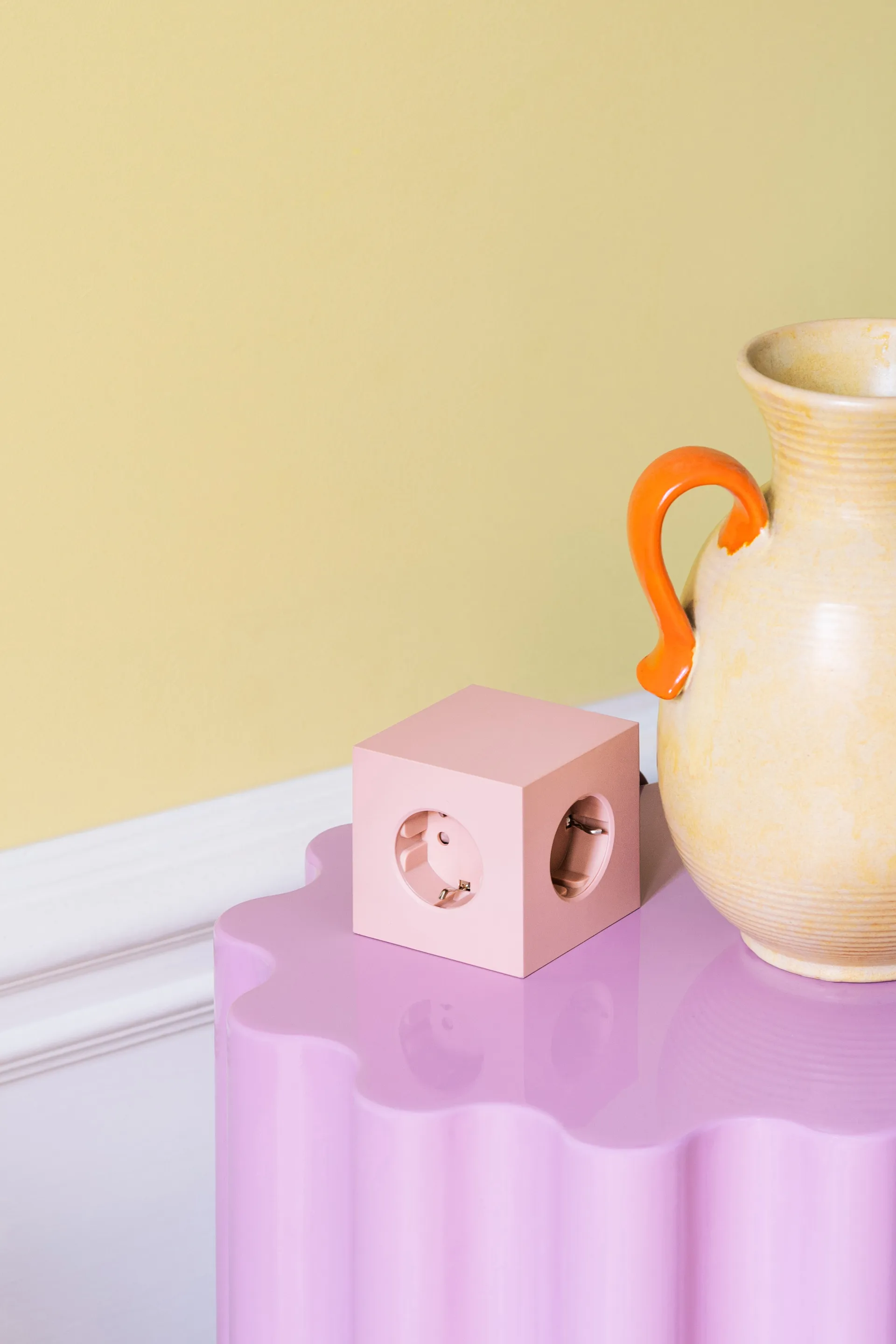 Square 1 grenuttag USB-C 30W 1,8 m, New Pink Avolt