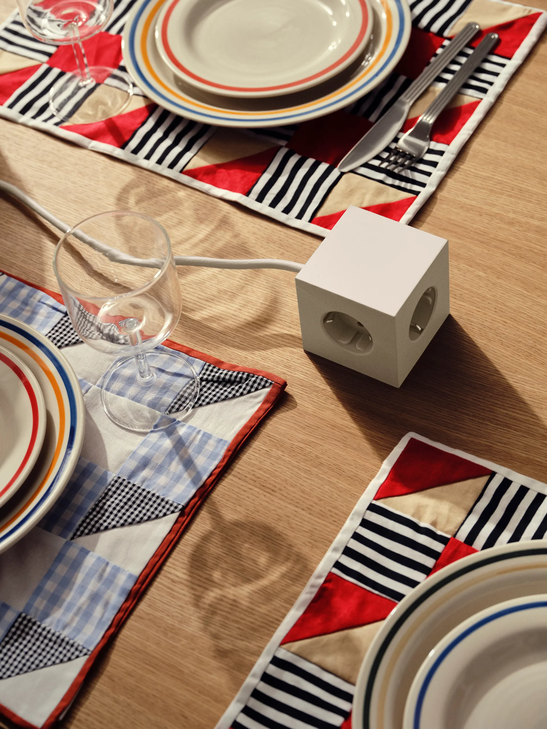 Square 1 grenuttag USB-C 30W 3 m, Nomad Sand Avolt