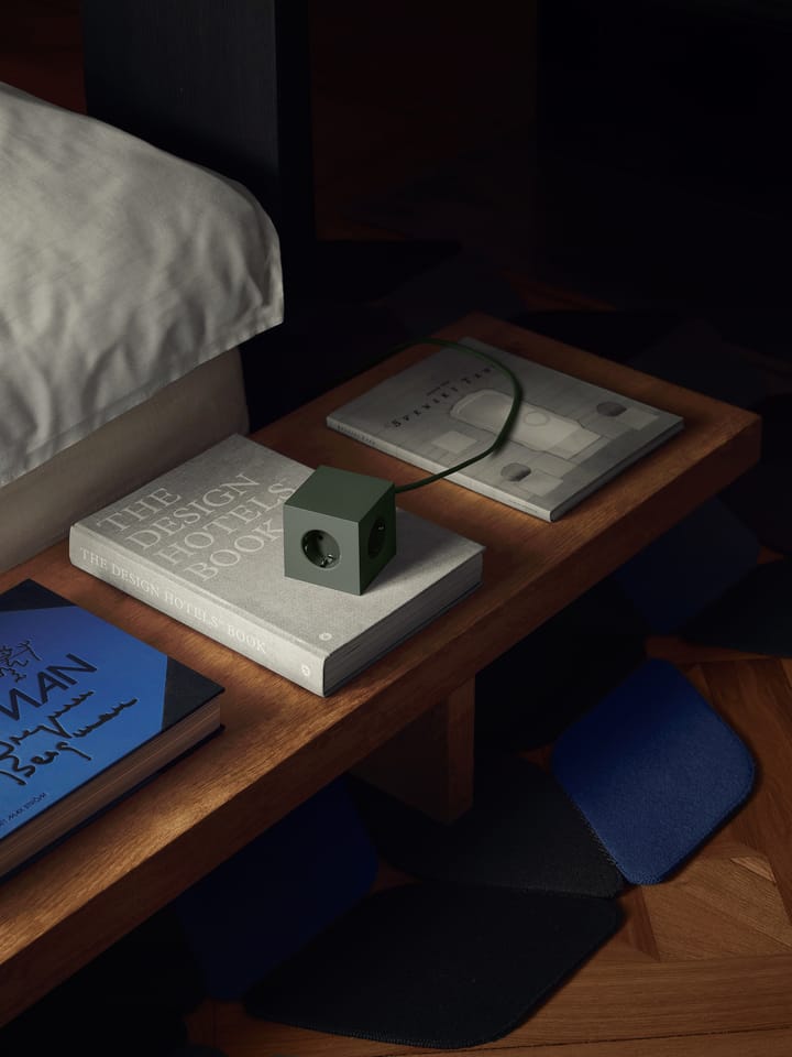 Square 1 grenuttag USB-C 30W 3 m, Oak Green Avolt