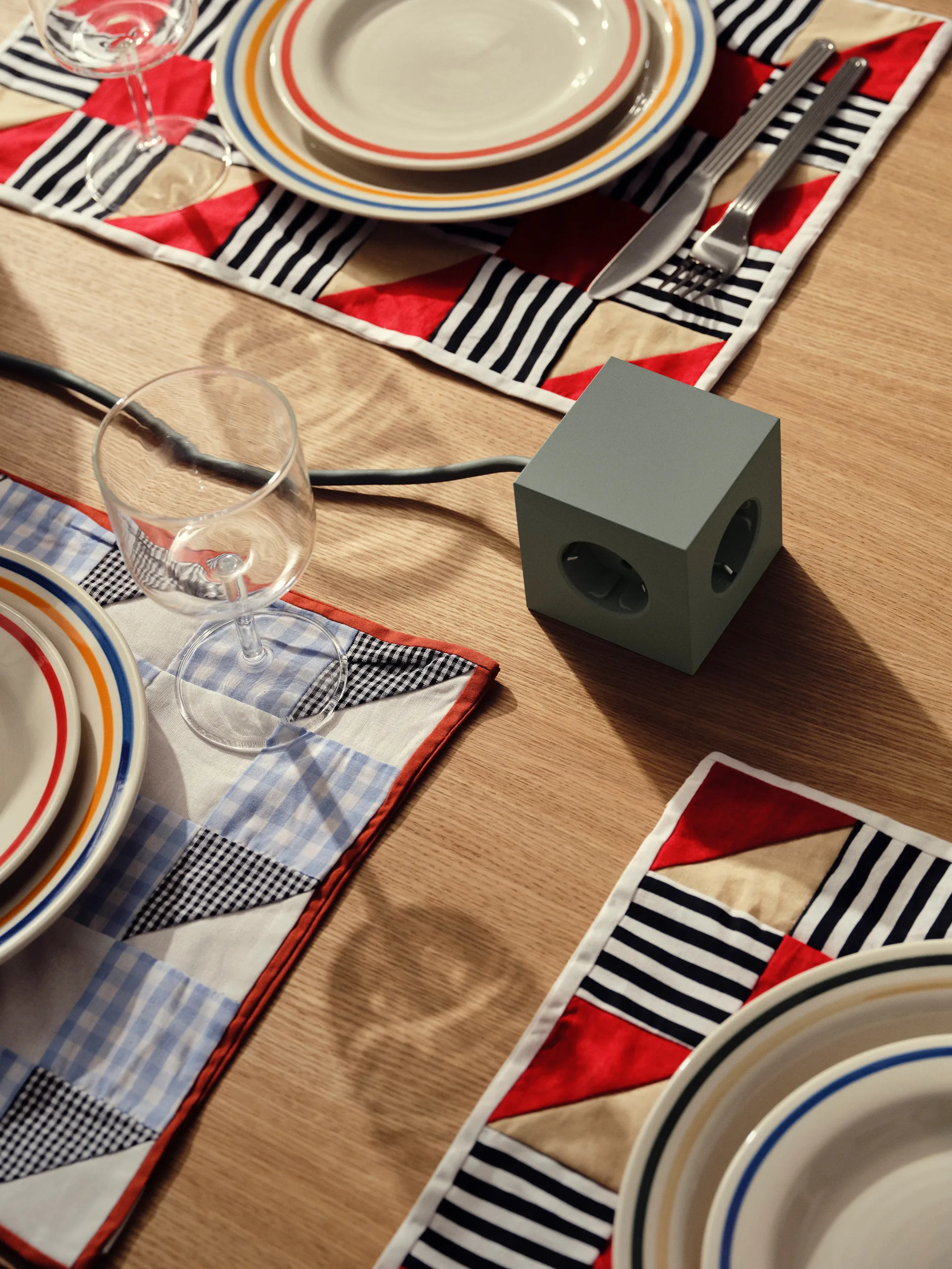 Square 1 grenuttag USB-C 30W 3 m, Oak Green Avolt