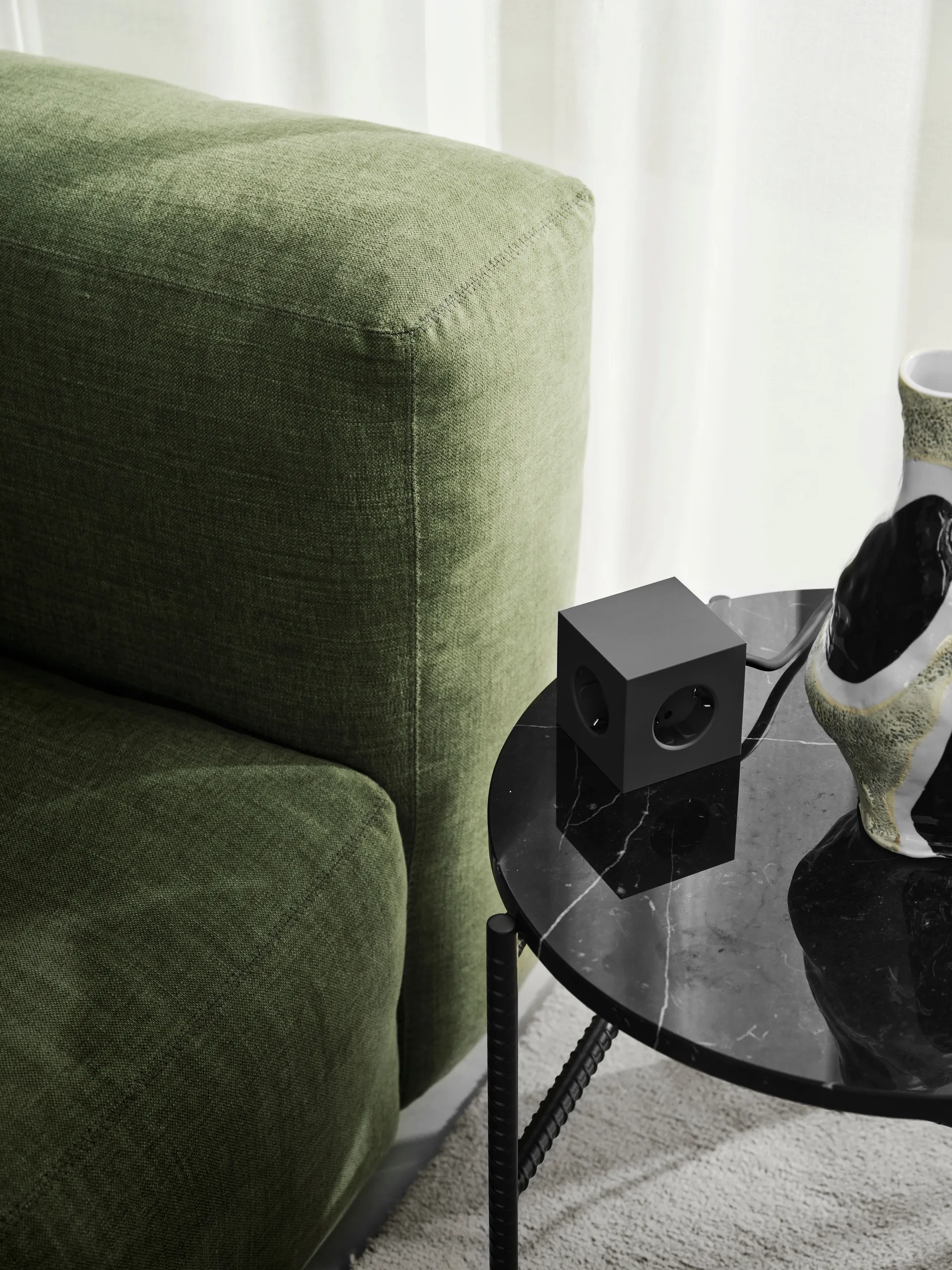 Square 1 grenuttag USB-C 30W 3 m, Stockholm Black Avolt