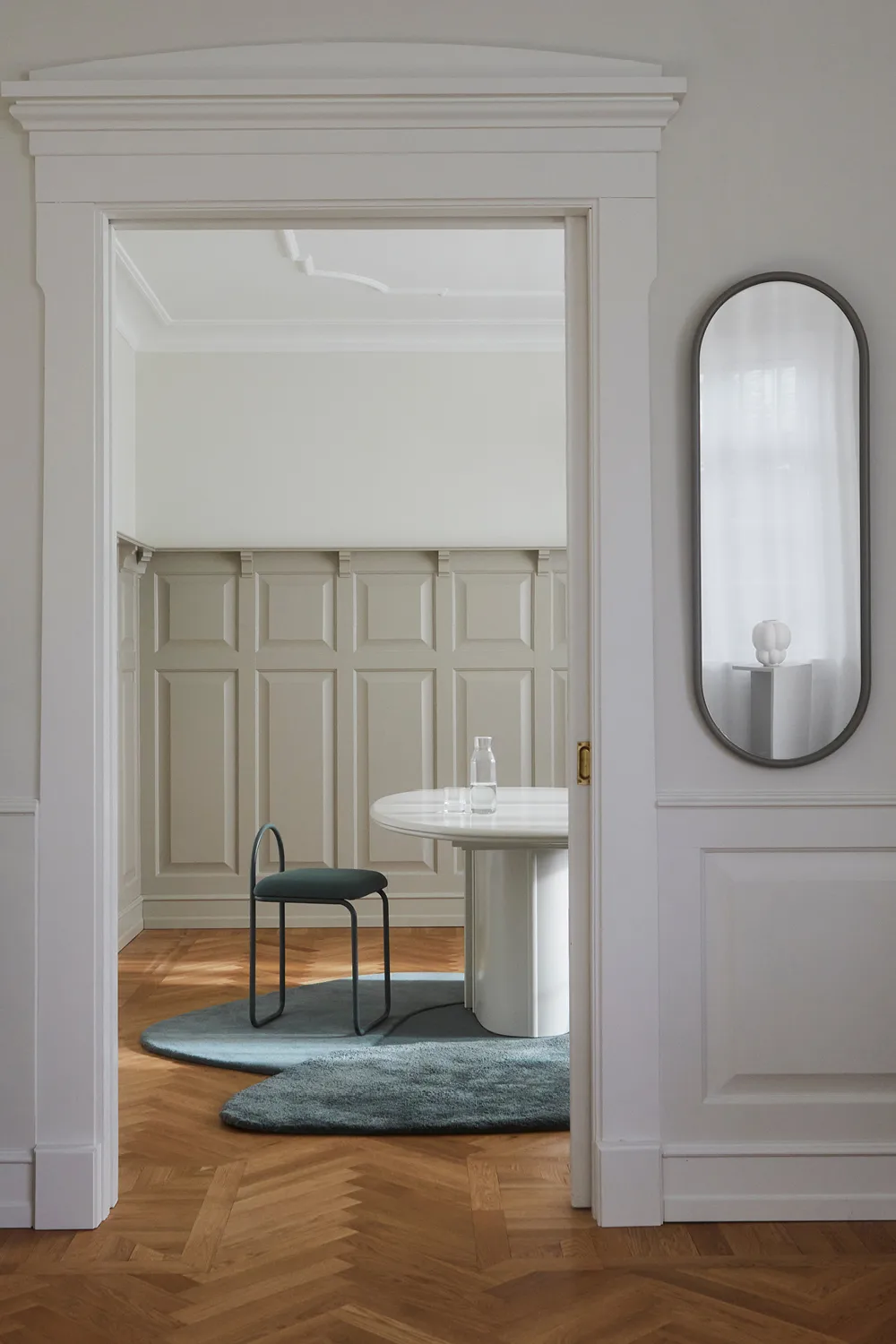 Angui spegel oval 108 cm, Taupe AYTM