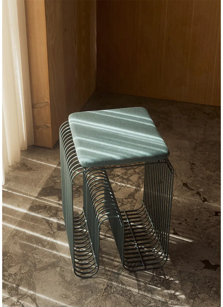 Curva pall, Dusty blue AYTM