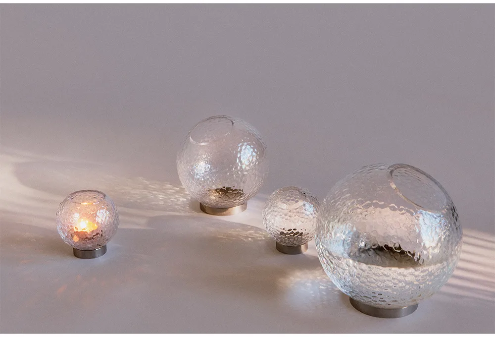 Globe bubbles vas Ø10 cm, Clear AYTM