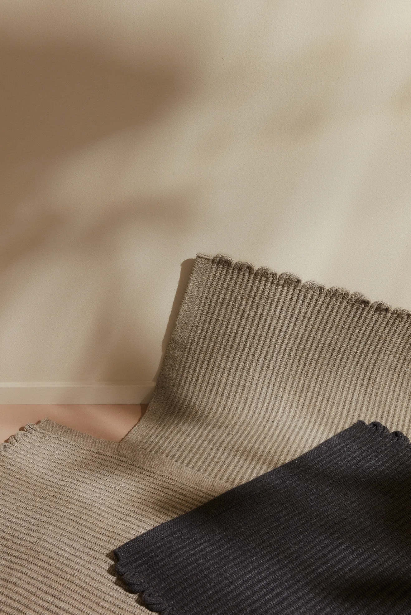 Redono dörrmatta 50x70, Dark grey AYTM